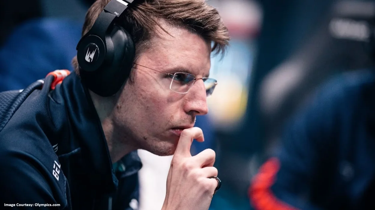 professional esports coach
